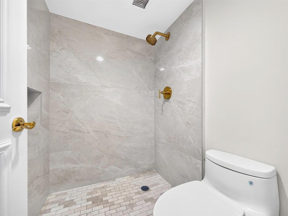 RealtyFrame.com_7744