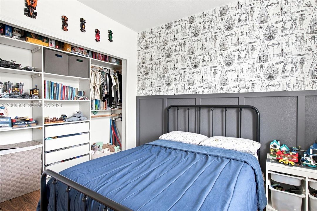 For Sale: $525,000 (3 beds, 2 baths, 1776 Square Feet)