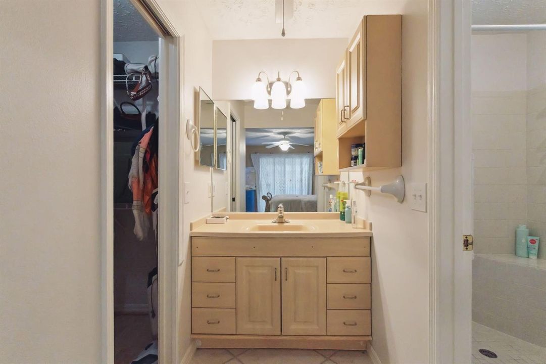 501 NW Colonial MBR sink