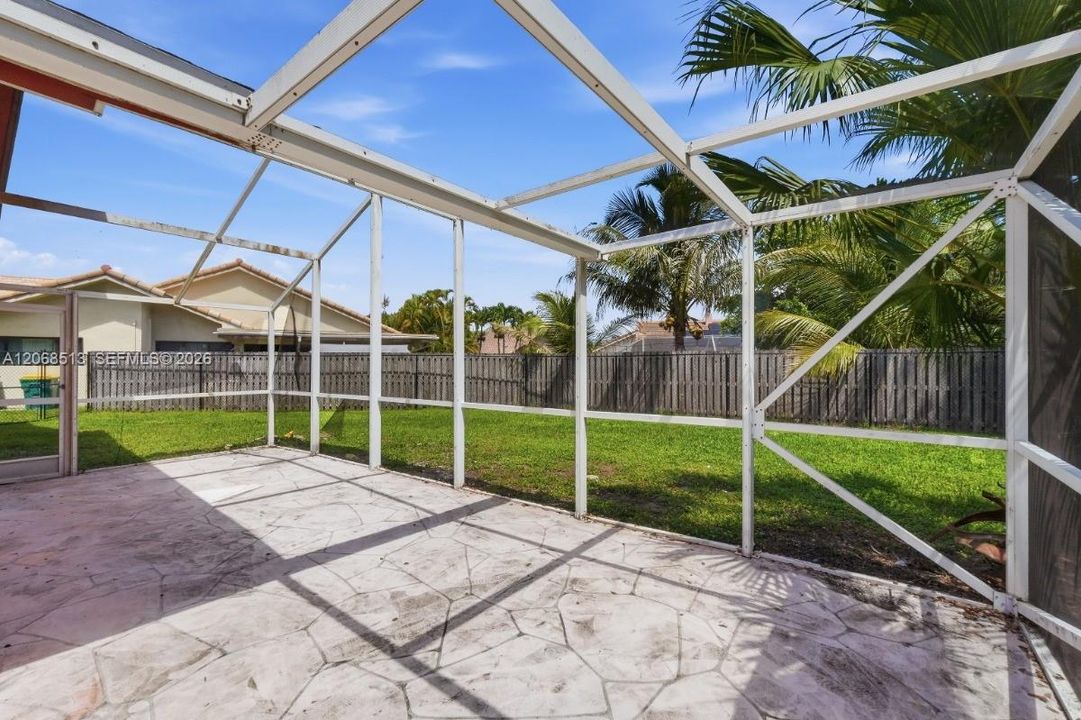 For Sale: $680,000 (3 beds, 2 baths, 2378 Square Feet)