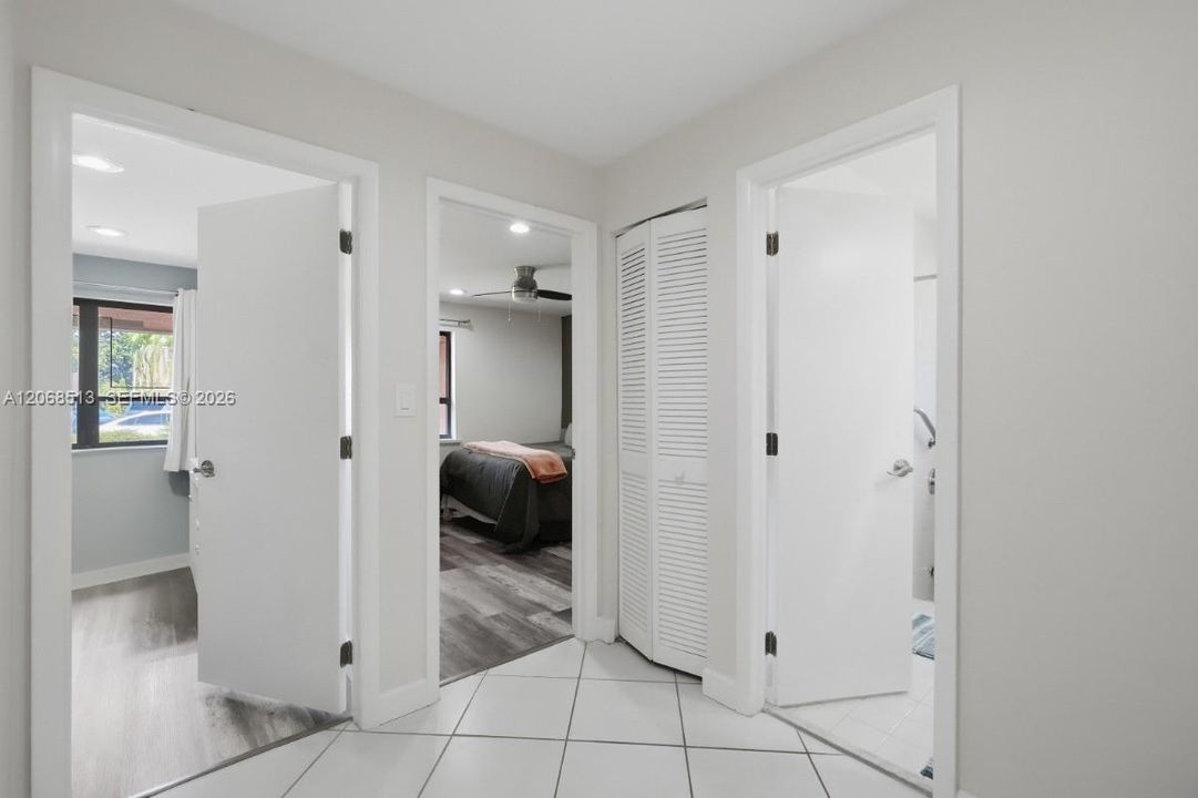 For Sale: $680,000 (3 beds, 2 baths, 2378 Square Feet)