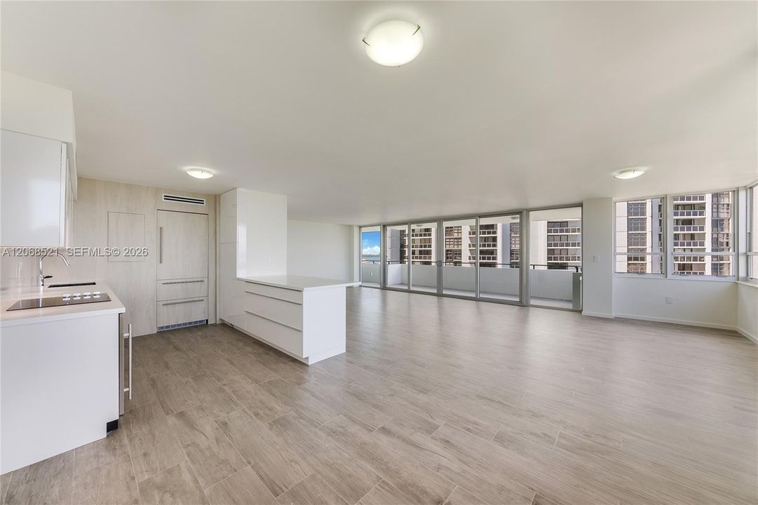 For Rent: $9,000 (2 beds, 2 baths, 1733 Square Feet)