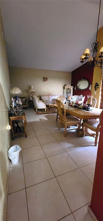 For Sale: $589,900 (3 beds, 2 baths, 1452 Square Feet)