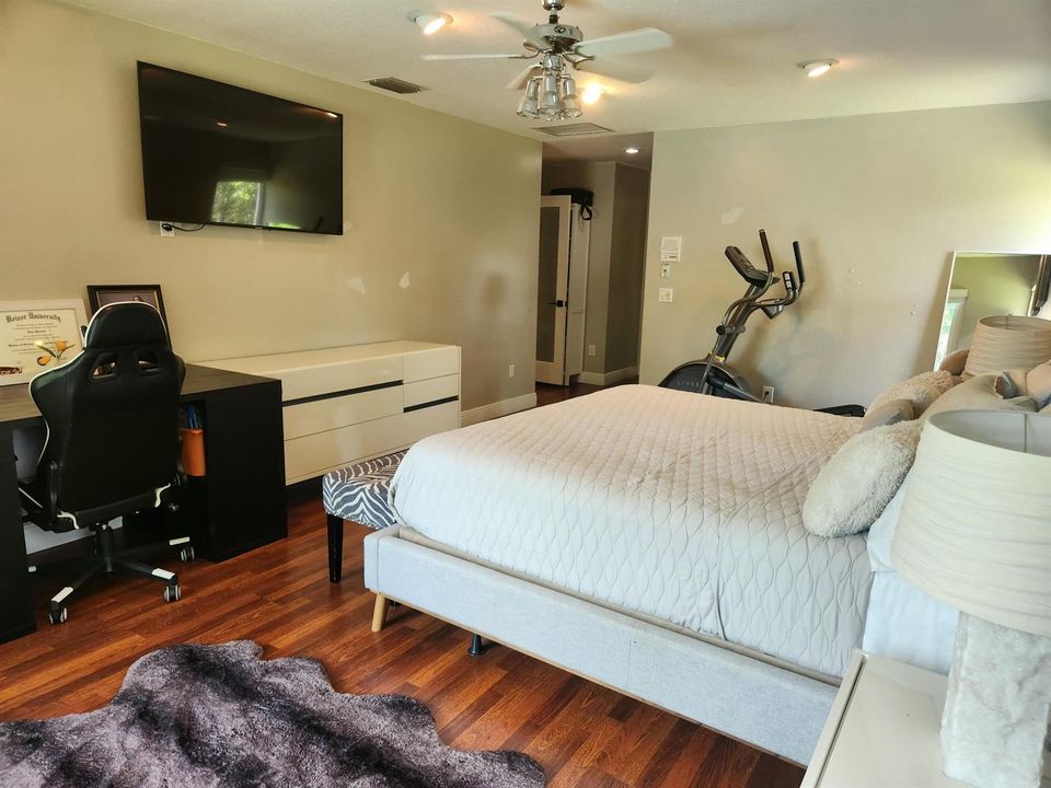 Master Bedroom 2