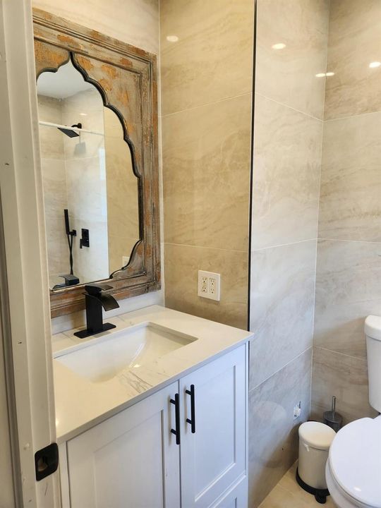 Bathroom in BR1