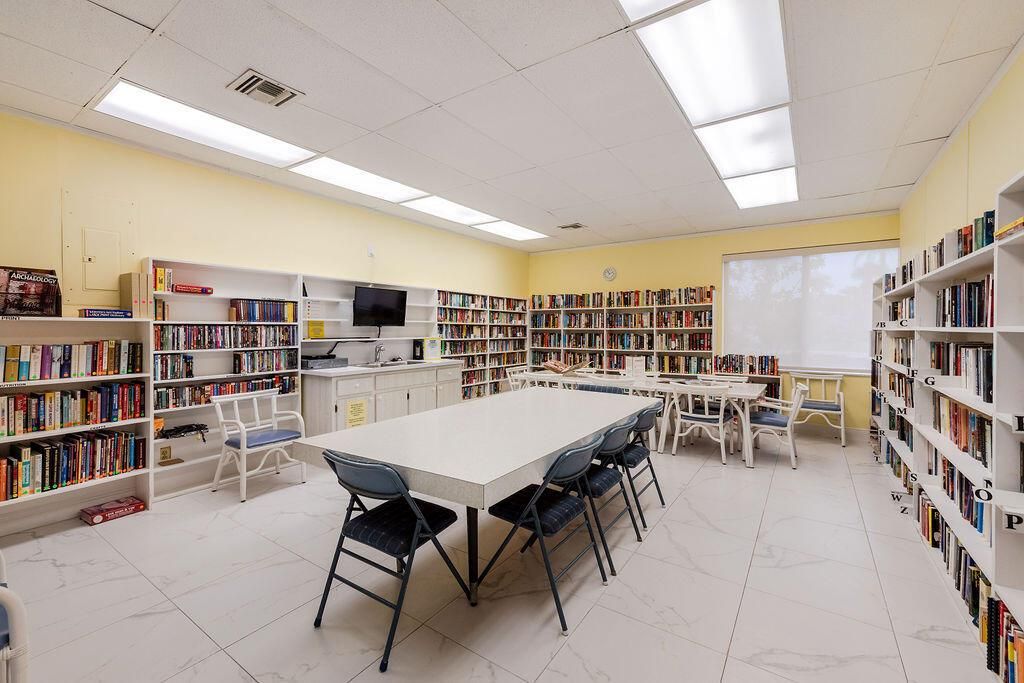 2523DudleyDr.BWPB-31