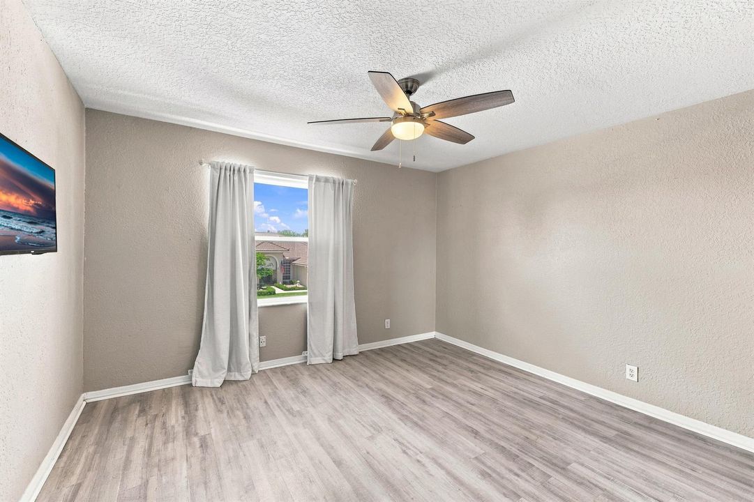 52_20369_hacienda_ct_boca_raton_fl_33498