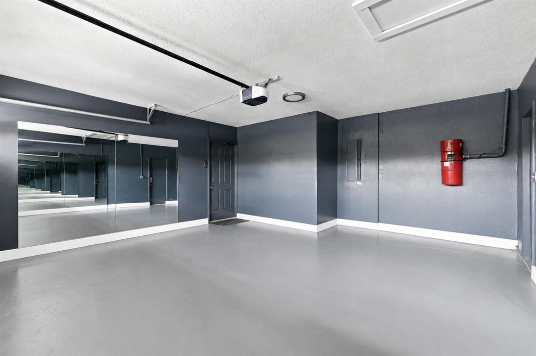 59_garage_boxes_removed