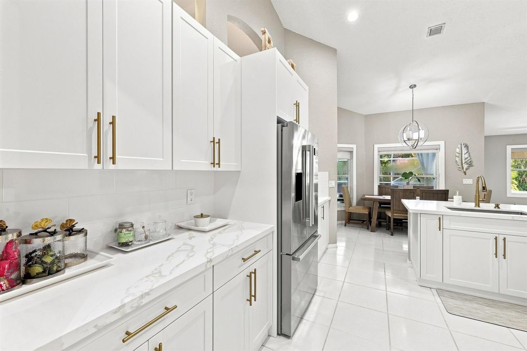 19_20369_hacienda_ct_boca_raton_fl_33498