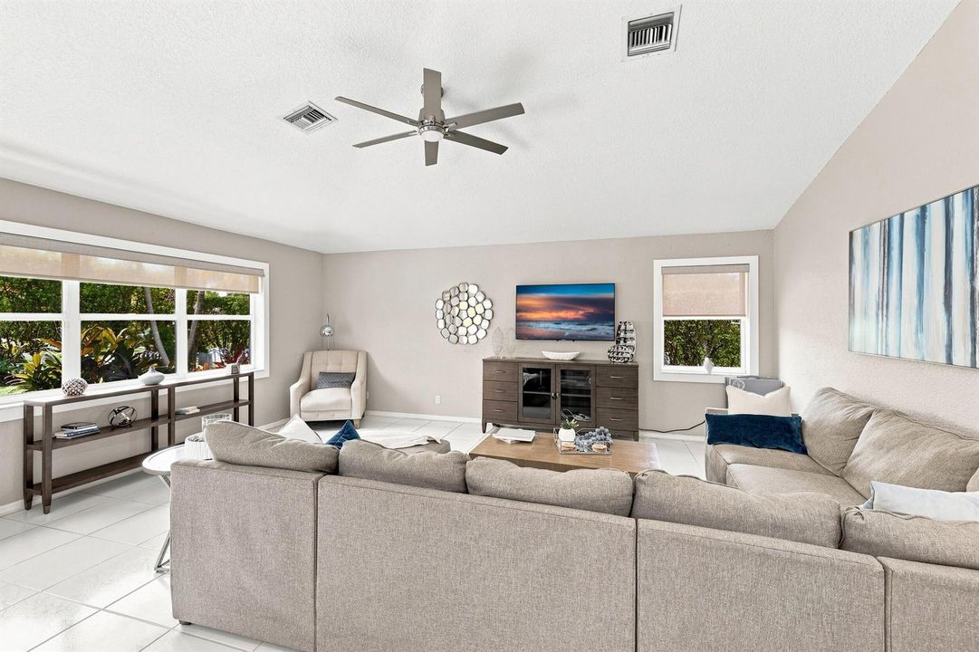 26_20369_hacienda_ct_boca_raton_fl_33498
