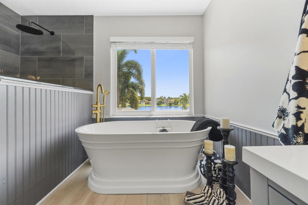 PRIMARY SOAKING TUB WITH WATER VIEWS!