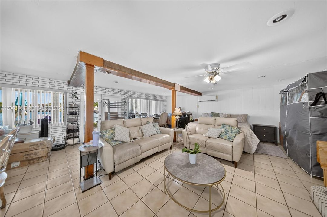 For Sale: $825,000 (3 beds, 2 baths, 2368 Square Feet)