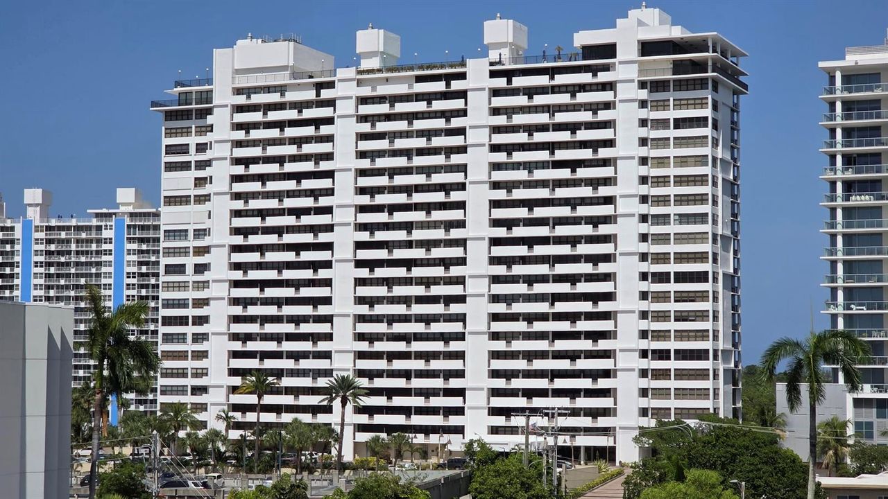 Corinthian On The Intracoastal