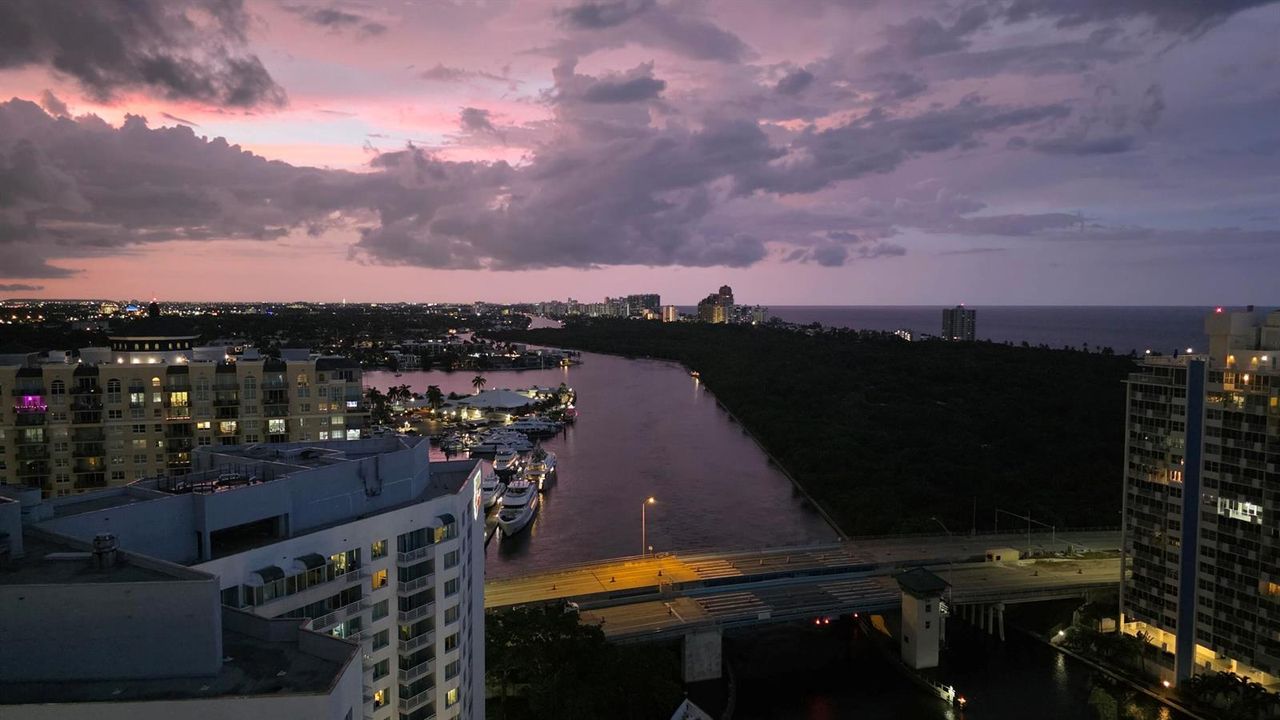 dusk views up the intracoastal