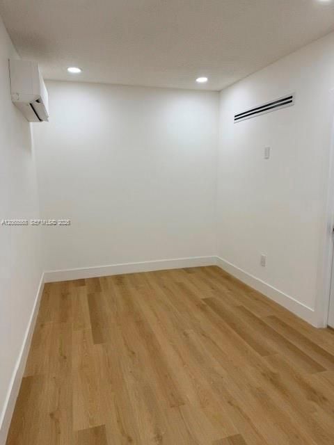 For Rent: $1,600 (1 beds, 1 baths, 0 Square Feet)