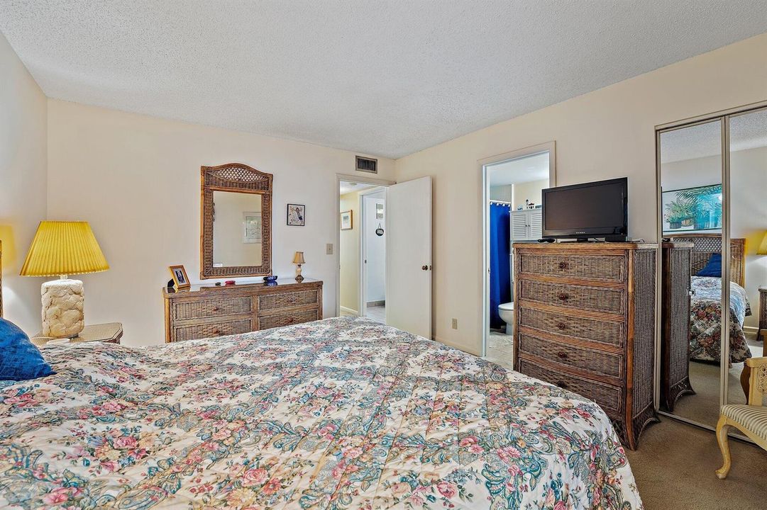 017-1605US1NB104-Jupiter-FL-SMALL