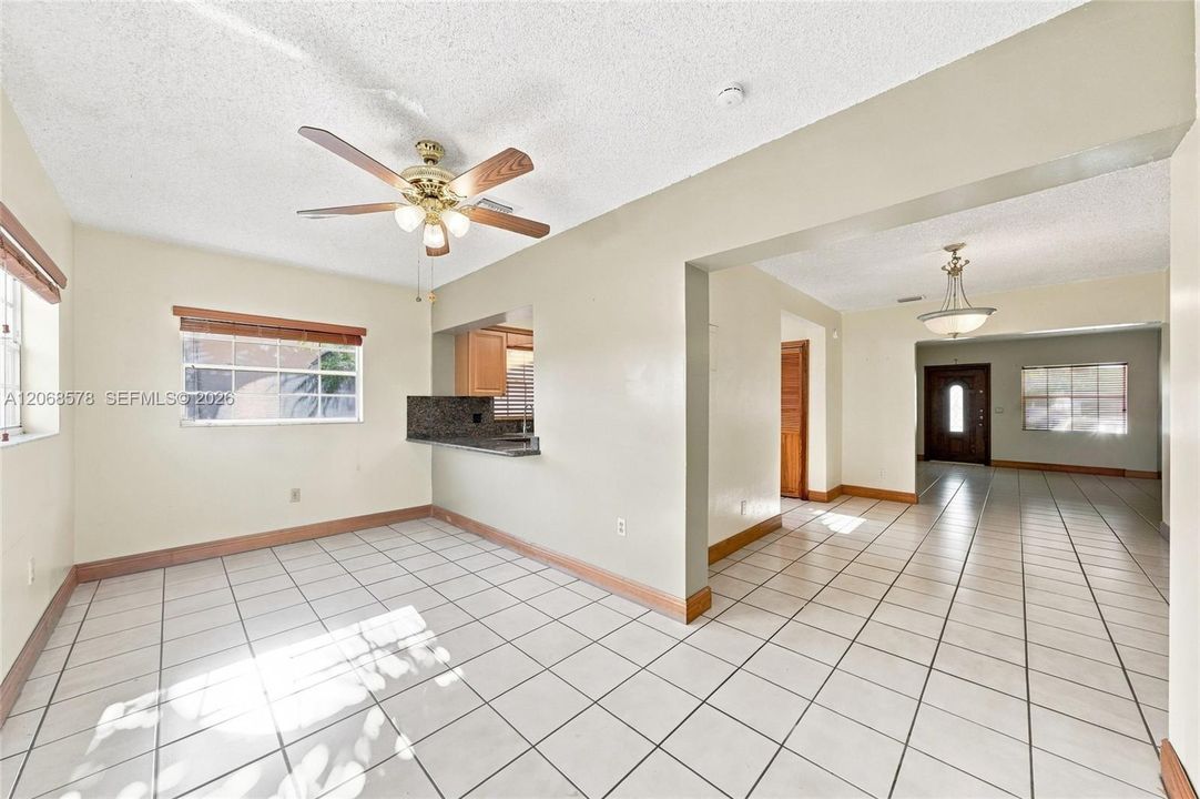 For Sale: $650,000 (3 beds, 2 baths, 1421 Square Feet)