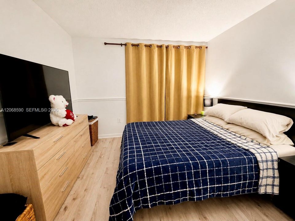 В аренду: $2,650 (2 спален, 2 ванн, 1136 Квадратных фут)
