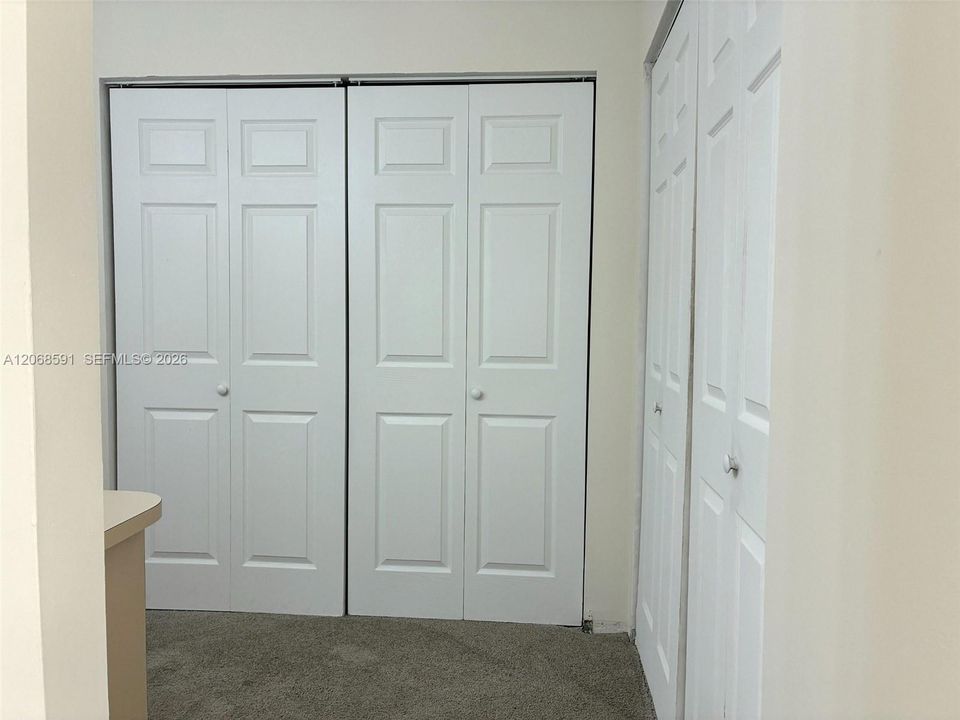 For Sale: $600,000 (3 beds, 2 baths, 1563 Square Feet)