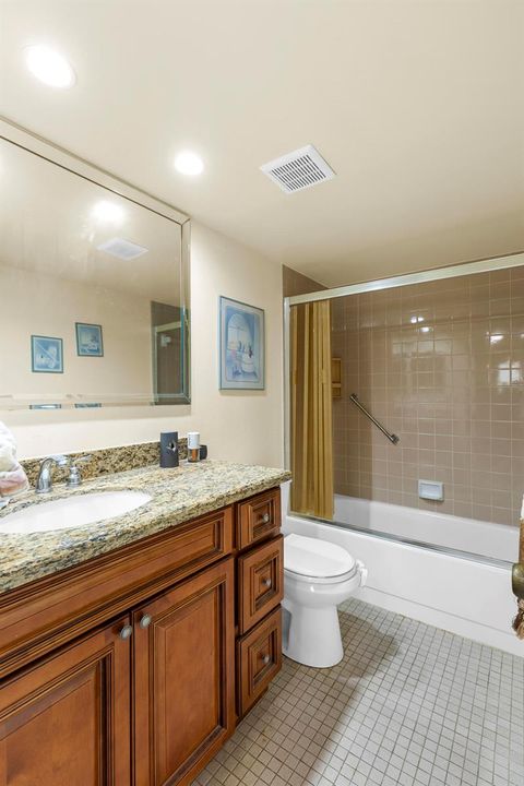 Guest bath 1