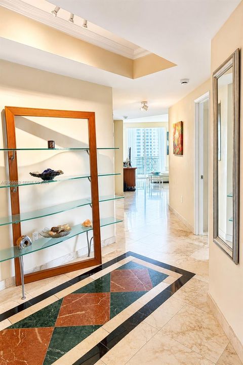 For Rent: $4,900 (3 beds, 2 baths, 1449 Square Feet)