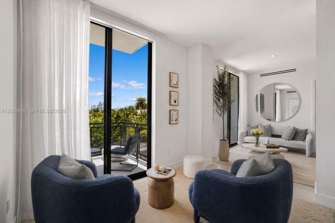 For Sale: $1,425,000 (2 beds, 2 baths, 1476 Square Feet)