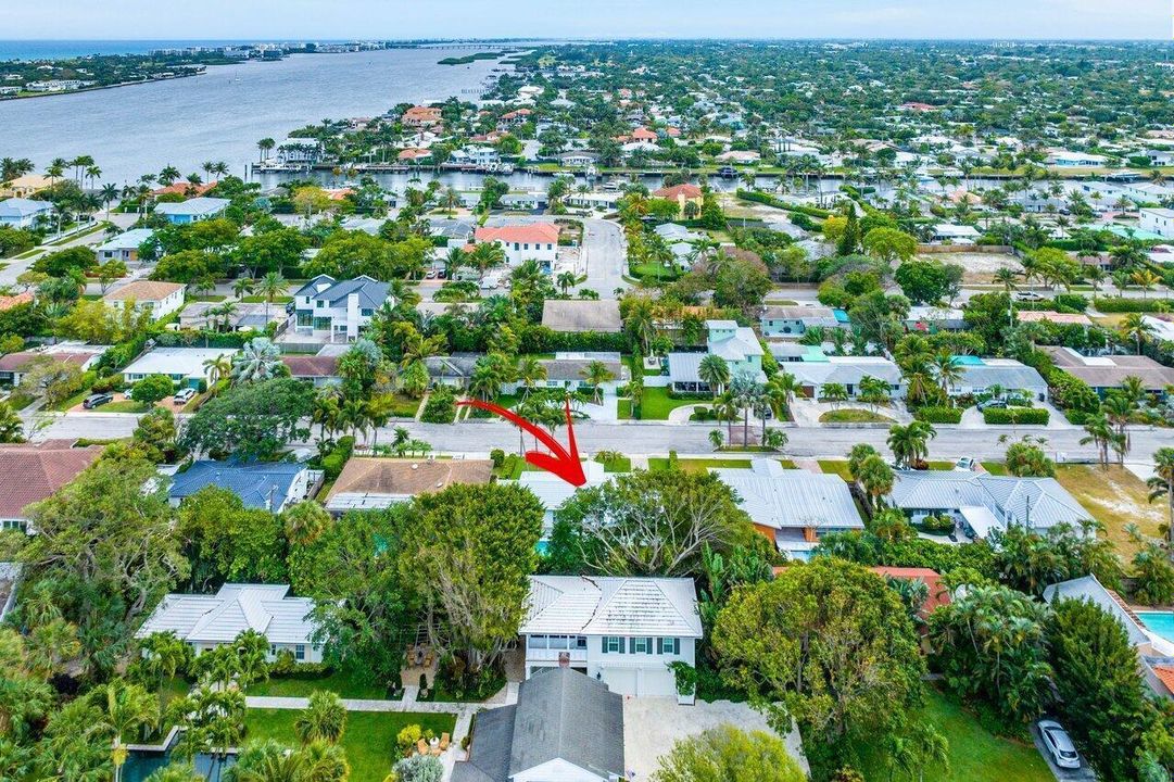 039-125GregoryPlace-WestPalmBeach-FL-334