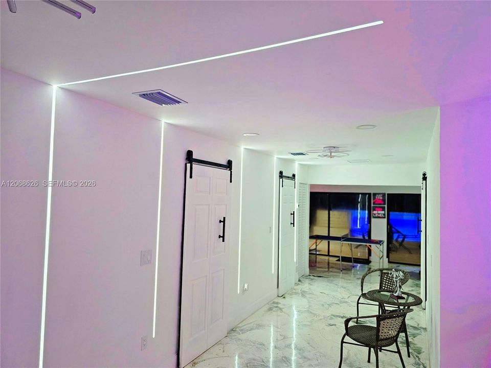 For Sale: $999,999 (4 beds, 4 baths, 3310 Square Feet)