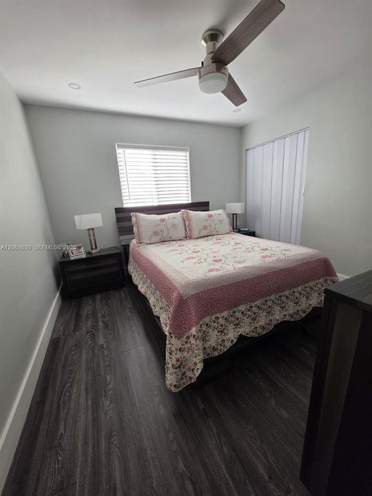 For Sale: $695,000 (3 beds, 2 baths, 1596 Square Feet)