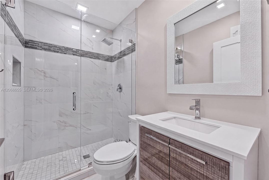 For Sale: $895,000 (5 beds, 3 baths, 2293 Square Feet)