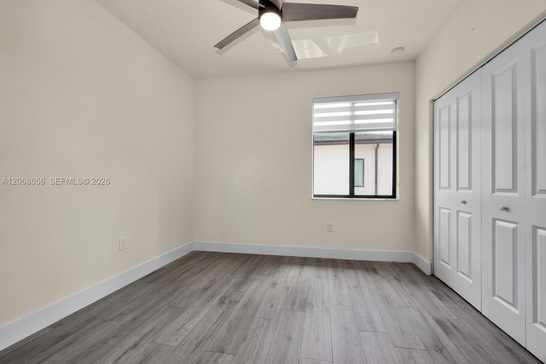 For Sale: $680,000 (3 beds, 2 baths, 1424 Square Feet)