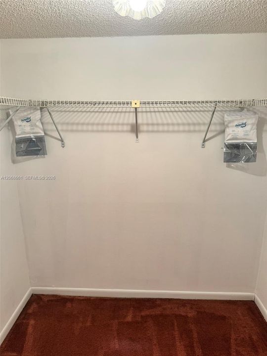 En Venta: $310,000 (2 camas, 2 baños, 1040 Pies cuadrados)