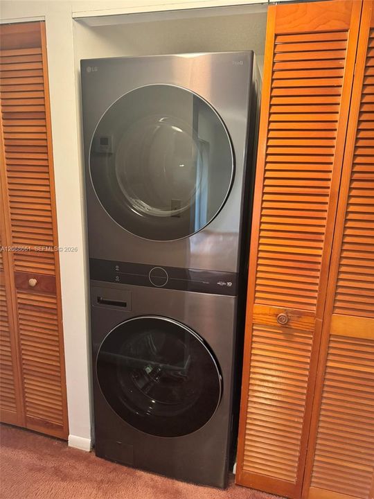 En Venta: $310,000 (2 camas, 2 baños, 1040 Pies cuadrados)