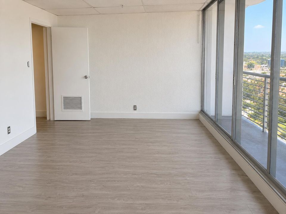 Suite 1 - Main Office f