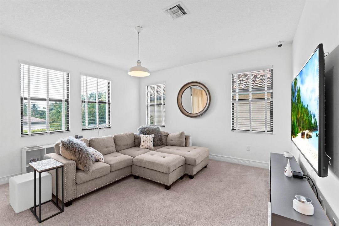 29-web-or-mls-A7401302