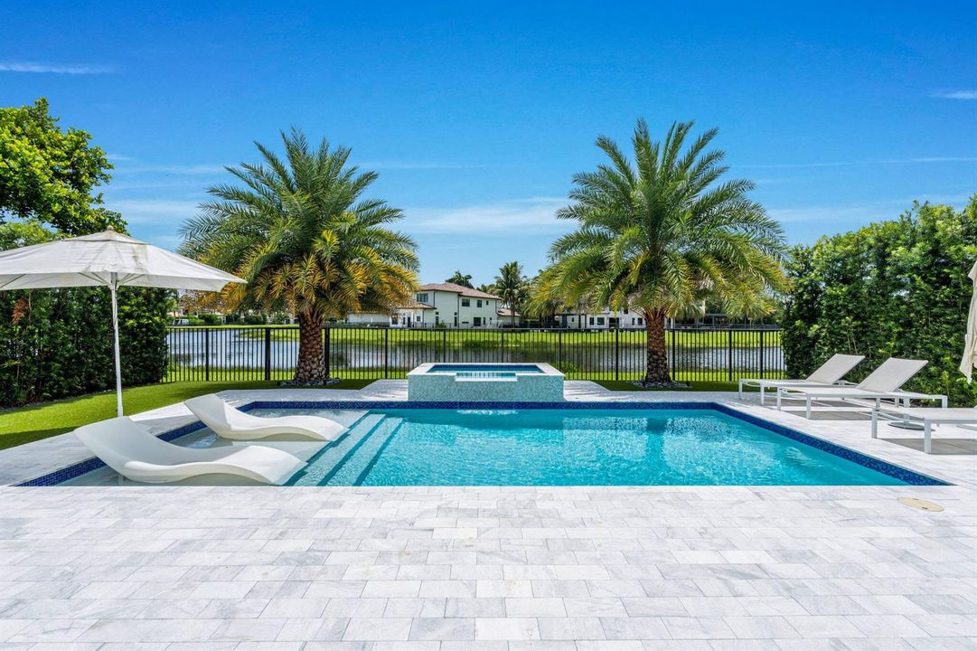 51-web-or-mls-A7401434