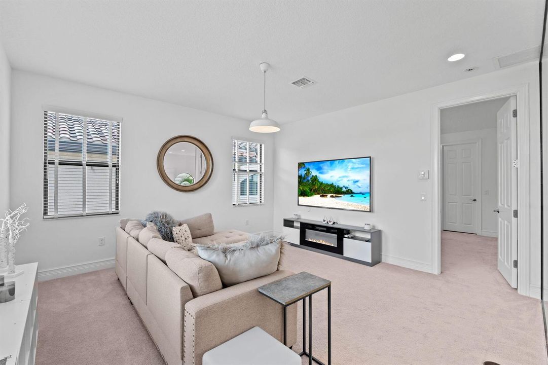 28-web-or-mls-A7401299