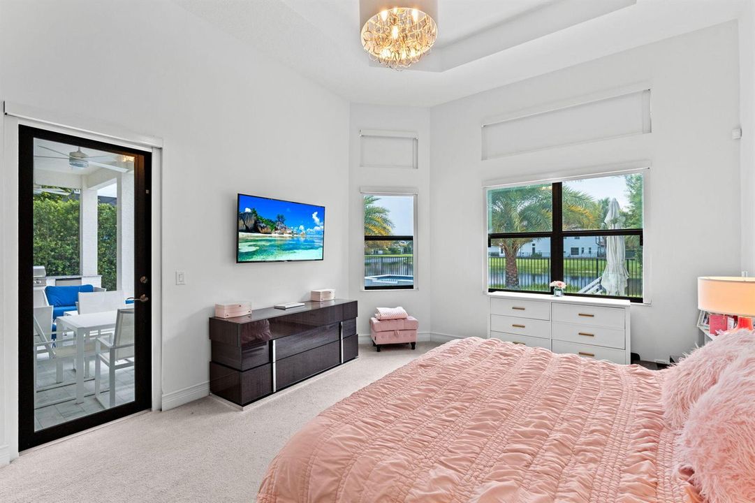 43-web-or-mls-A7401335