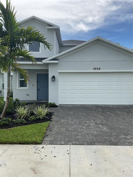 For Sale: $410,000 (5 beds, 2 baths, 2326 Square Feet)