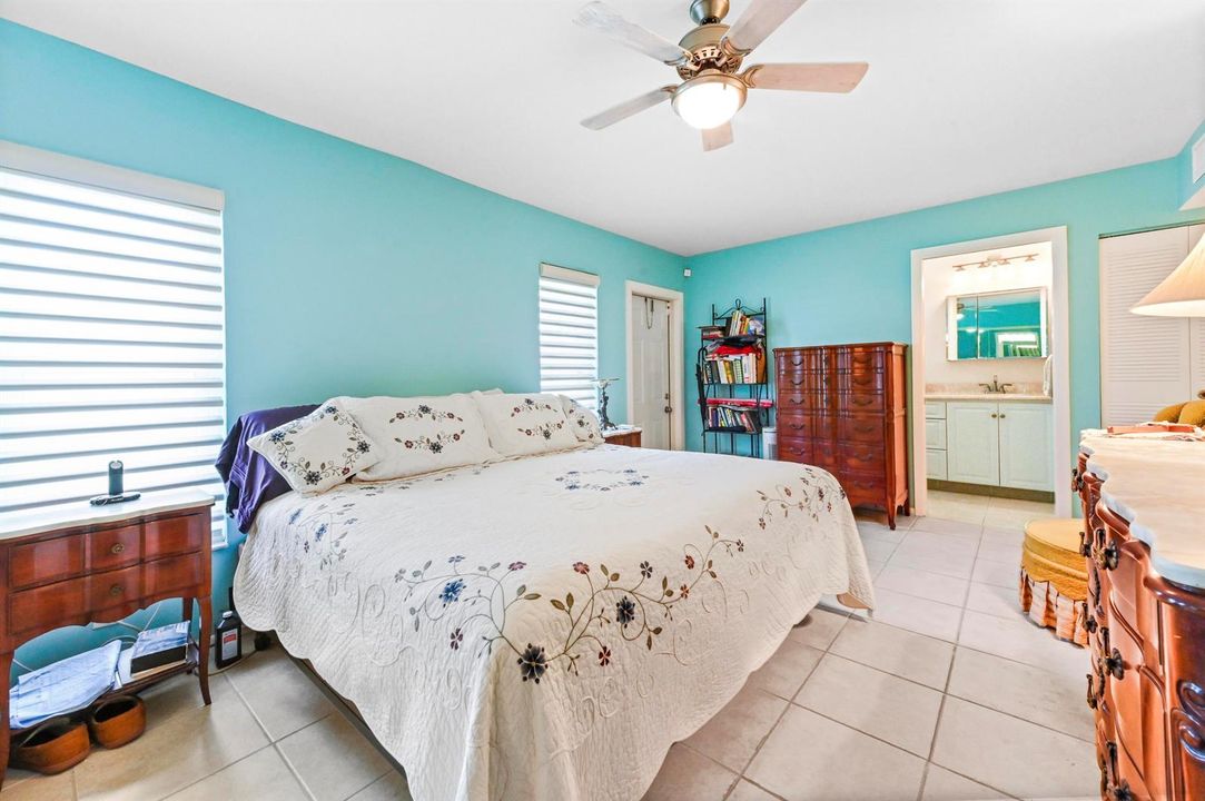 21 Bed room 03