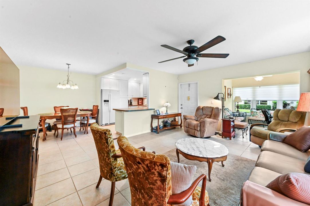 08 Living room 04