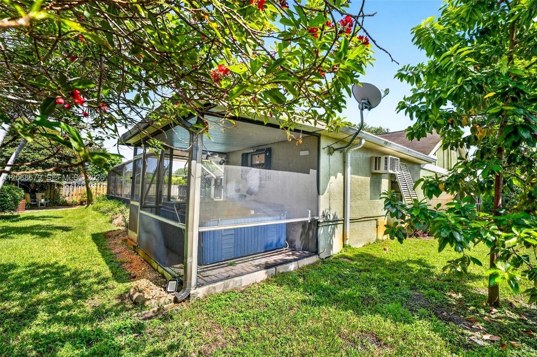 En Venta: $789,000 (5 camas, 3 baños, 2047 Pies cuadrados)