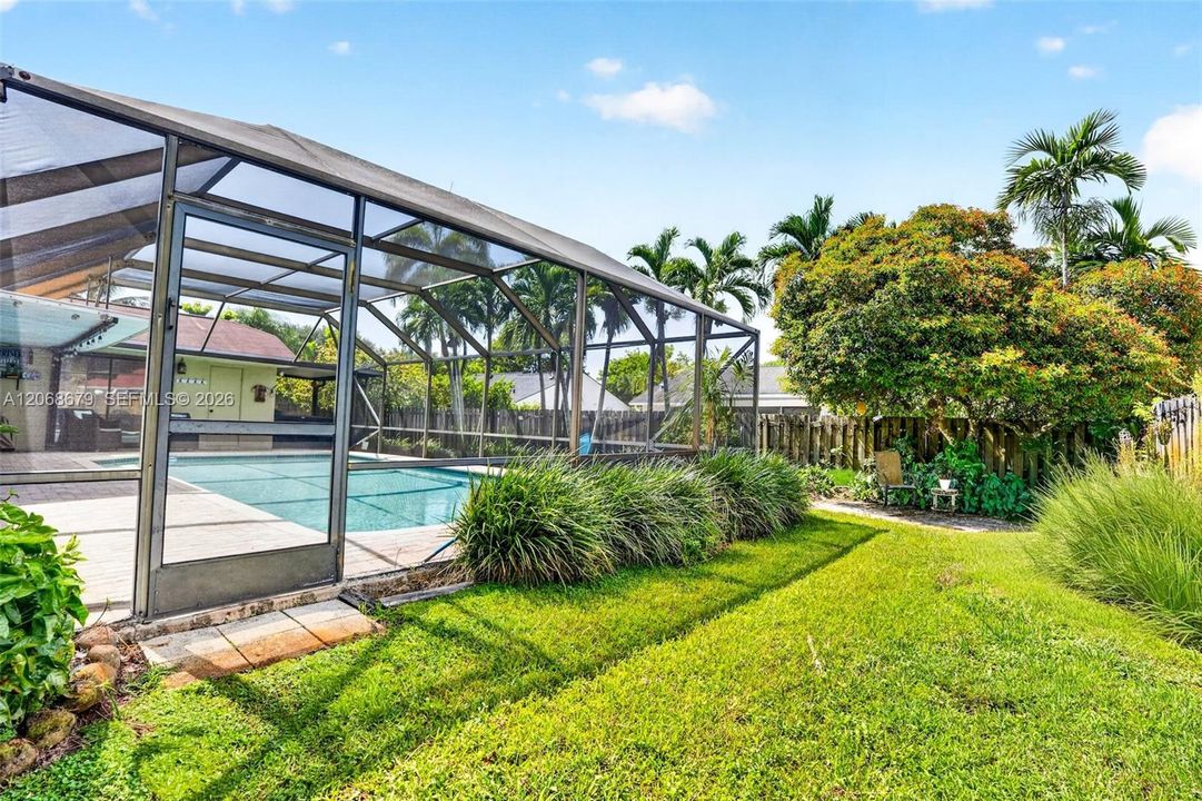 En Venta: $789,000 (5 camas, 3 baños, 2047 Pies cuadrados)