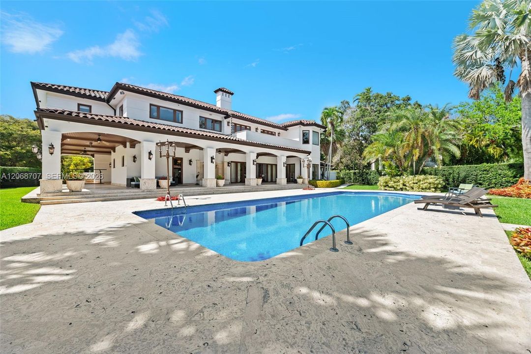 For Sale: $16,900,000 (7 beds, 8 baths, 11190 Square Feet)