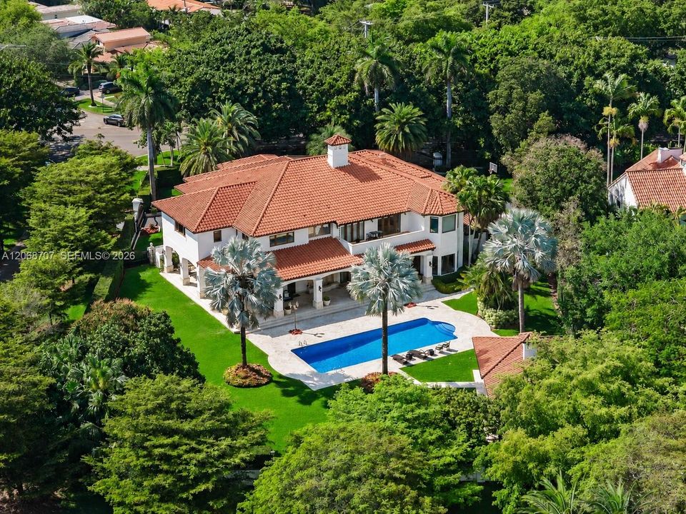 For Sale: $16,900,000 (7 beds, 8 baths, 11190 Square Feet)