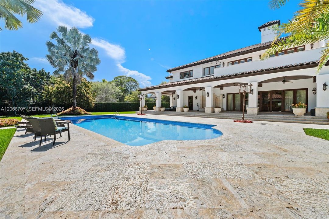 For Sale: $16,900,000 (7 beds, 8 baths, 11190 Square Feet)