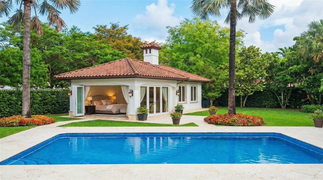For Sale: $16,900,000 (7 beds, 8 baths, 11190 Square Feet)