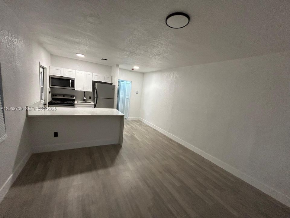 For Sale: $535,000 (0 beds, 0 baths, 1572 Square Feet)