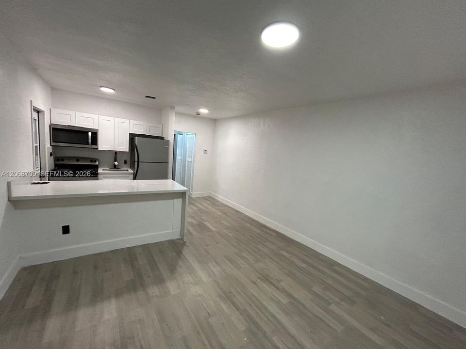 For Sale: $535,000 (0 beds, 0 baths, 1572 Square Feet)
