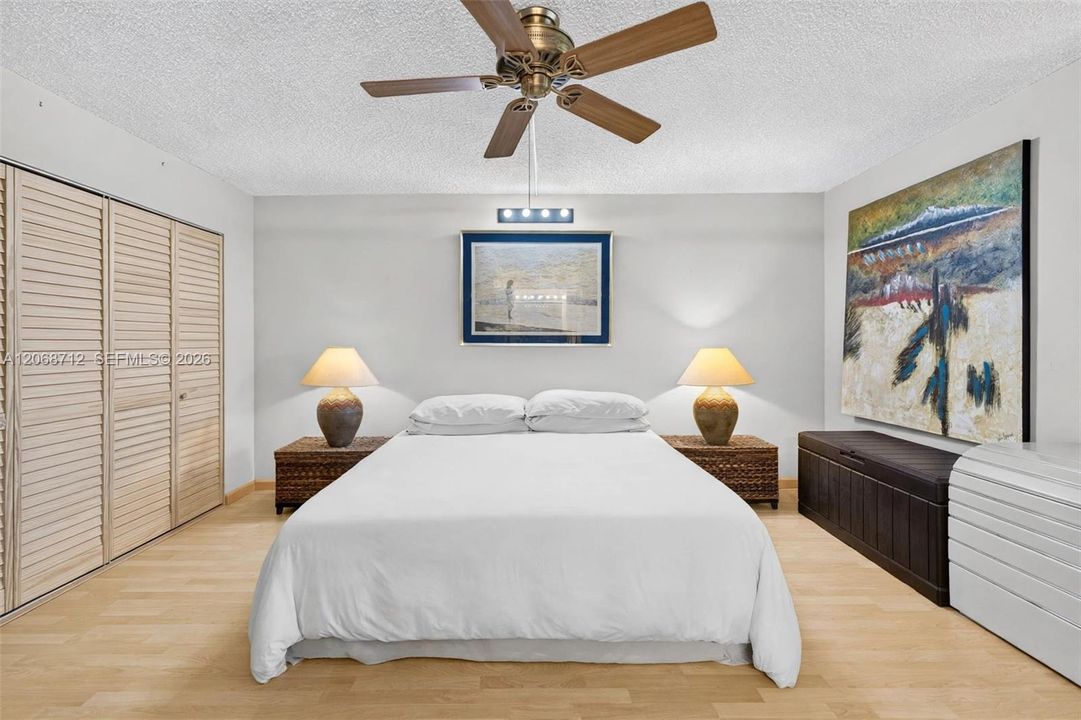 En Venta: $338,500 (3 camas, 2 baños, 1396 Pies cuadrados)